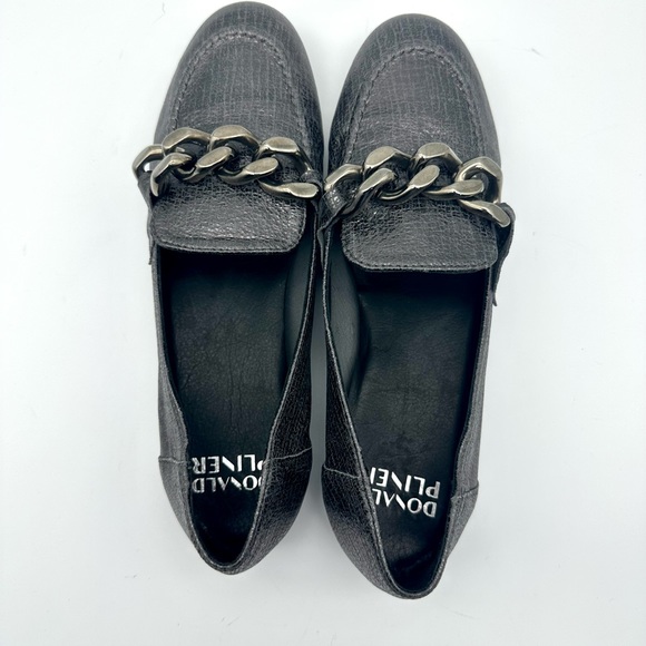 Donald J. Pliner Bethany Chain Loafer - Picture 7 of 11